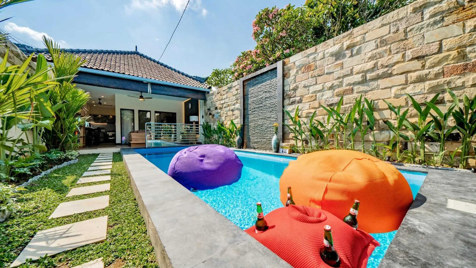 Villa Domino - *New* Luxurious 2Br W/ Pool @Central Seminyak  Seminyak (Bali)