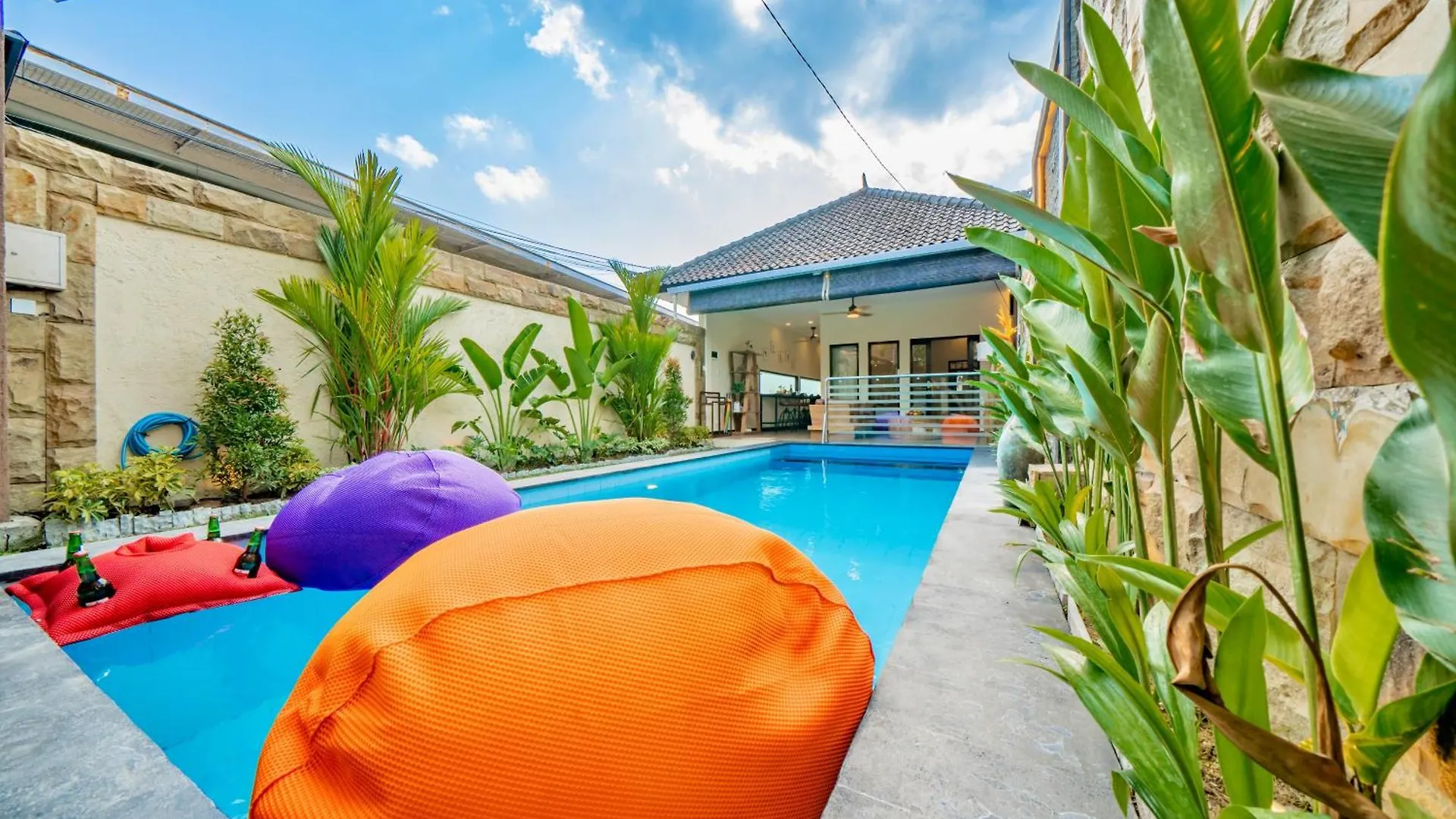 Villa Domino - *New* Luxurious 2Br W/ Pool @Central Seminyak Indonesia